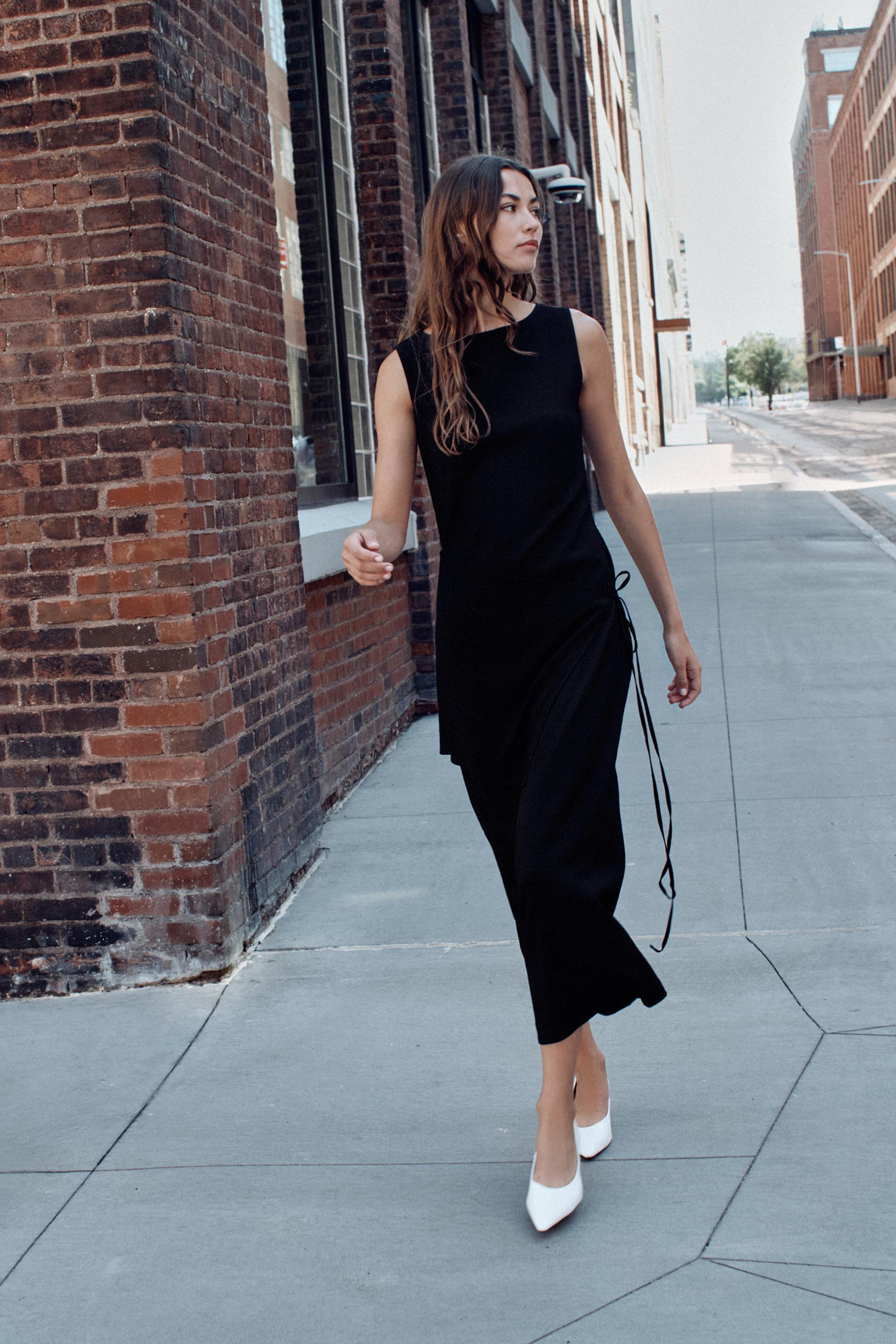 SASH DETAIL SLEEVELESS DRESS